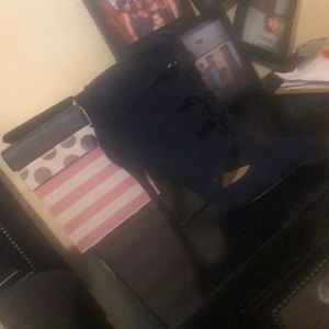 Cute blue stiletto heels, worn twice